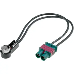 Adaptador auto-rádio para antena AUDI, FIAT, MERCEDES, PEUGEOT, SEAT, SKODA, VW -> ISO macho 90º / 2x Fakra