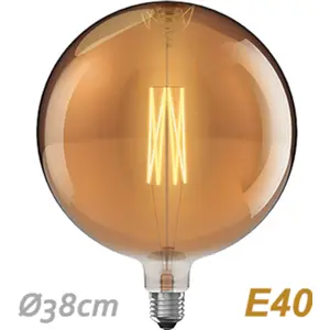 E40