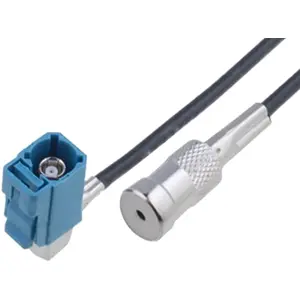 Adaptador auto-rádio para antena Fakra 90º -> ISO fêmea