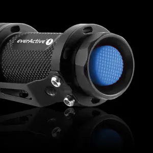 Lanterna compacta LED CREE XP-E2 3W 200lm c/ zoom - 1xAA