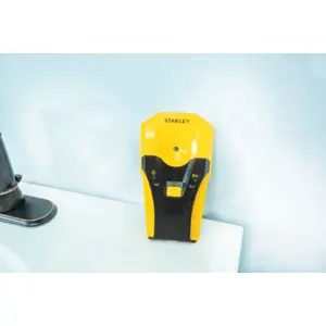 Detector de estruturas e fios eléctricos S160
