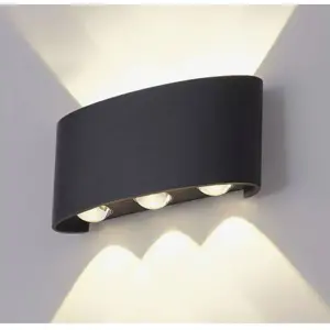 Luminária LED de parede 230VAC 6W 3000K 450lm IP54