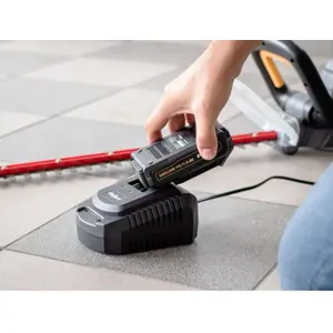 Bateria 20V 2A Li-Ion para ferramentas Rebel c/ indicador de estado