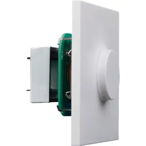 Atenuador de linha 100 V