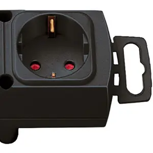 Bloco de 4 tomadas c/ interruptor + ficha espalmada - Preto - cabo (3x1.5mm²) 2.0m