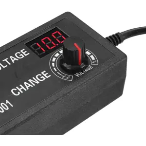 Fonte de alimentação universal regulável c/ display 9-24VDC 3A 5.5x2.1mm