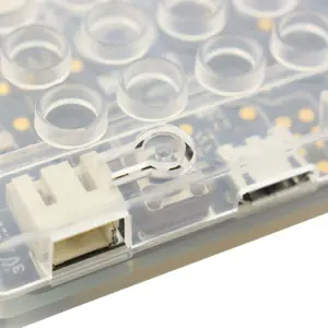Caixa transparente para Micro:bit compatível com LEGO