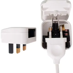 Adaptador de viagem Europlug (tipo C) ➝ UK (tipo G) c/ fusível 3A