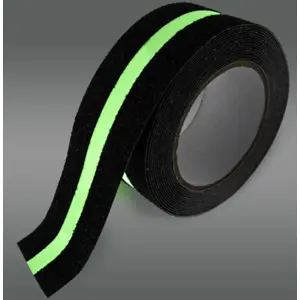Fita anti-derrapante preta c/ barra fluorescente 50mm x 5m