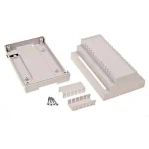 Caixa de montagem em plástico para calha DIN - 138x88x62mm (8mód.)