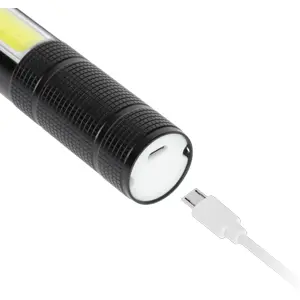Lanterna multifuncional (c/ martelo+faca) LED XPE+COB 2.9W+1.5W recarregável (micro-USB)
