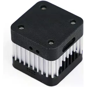 Cámara IA compacta 5MP de Open Source con PoE, Linux y YOLOv11
