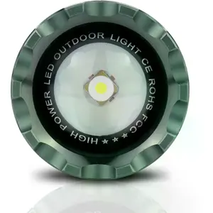 Lanterna LED CREE 1500lm c/ zoom - recarregável USB-C - IPX4