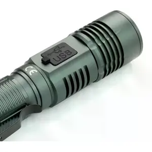 Lanterna LED CREE 700lm c/ zoom - recarregável USB-C - IPX4