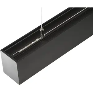 Perfil Linear de LED 50x72 40W 120cm 4000K 4400lm - Preto