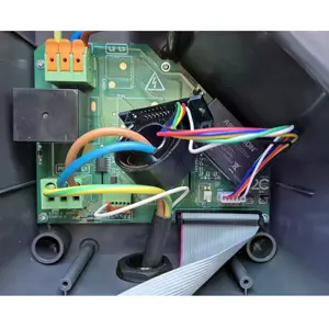 Carregador para carro elétrico (Wallbox) de 7,4kW monofásico – cabo T2 5m c/ botão Tesla + Proteção + Detetor Fugas DC