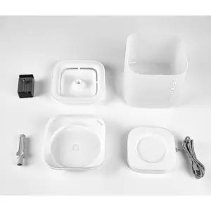 Fonte de água p/ animais de estimação - 1.8L - Branca