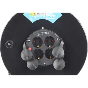 Extensión eléctrica (3G2.5mm²) con enrollador + 4 tomas + disyuntor - IP44 - 50m