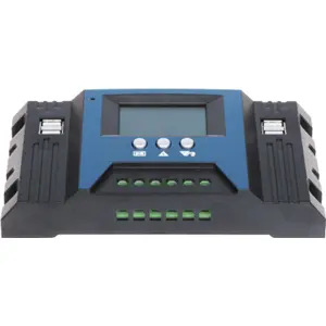 Controlador de carga solar PWM (3 etapas) com LCD c/ saidas USB - 12/24VDC 40A