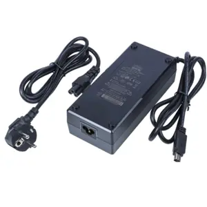Fuente de alimentación / Cargador para scooter y trotinetes eléctricas 42V 2.0A con conector e-bike 5 p