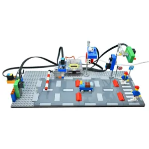 Kit Didático de Tráfego Inteligente c/ Arduino (KidsUNO) - Compatível c/ LEGO® e Scratch