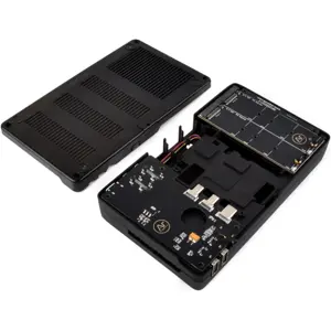 Caixa de alumínio para Raspberry Pi 5 c/ ventoinha e suporte 2× SSD M.2 NVMe