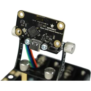 Robô Educativo micro:bit com Sensor Laser Matricial — Maqueen Plus V3 c/ suporte 4×AA