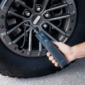 Compressor de ar portátil para carros, motas, bicicletas.